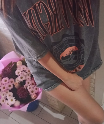 Путана Даша (Только Массаж) стройная сделает профессионально куннилингус и пригласит к себе в Любой район