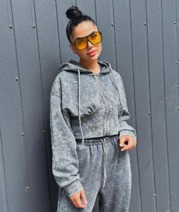 Шлюха КРИСТИНА 26 лет исполнит фут-фетиш и пригласит к себе в Район - Центр