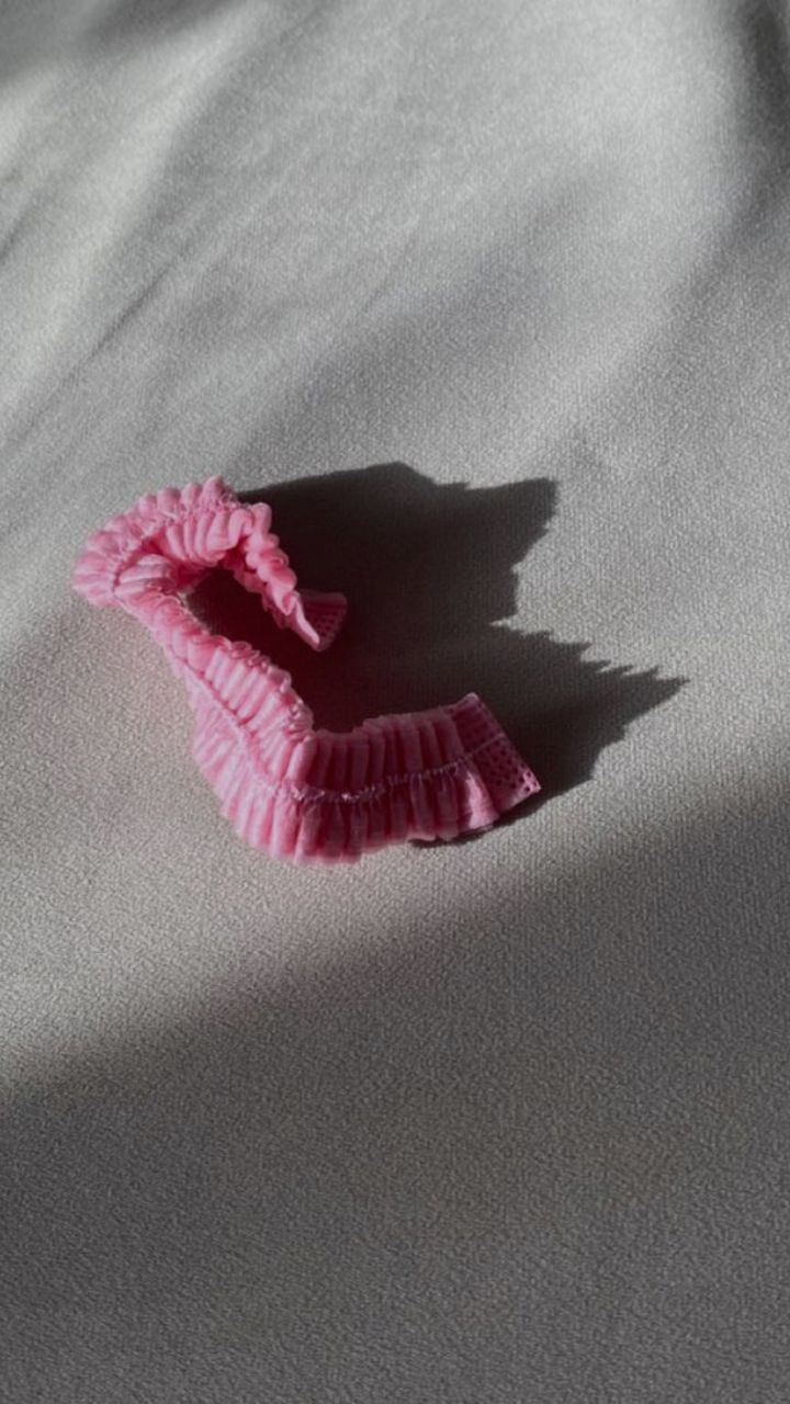 Шлюха Машенька с 3 размером груди сделает с удовольствием классический секс и примет у себя