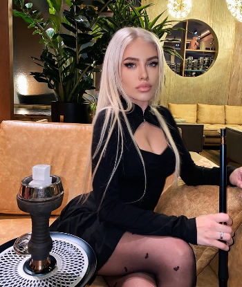 Шлюха Татьяна с 3 размером груди исполнит минет глубокий и позовет в гости