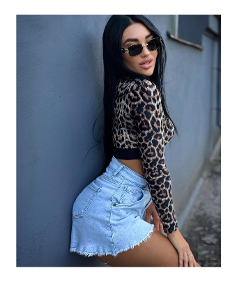 Путана ГЕЛЯ V I P стройная исполнит классический секс и позовет в гости