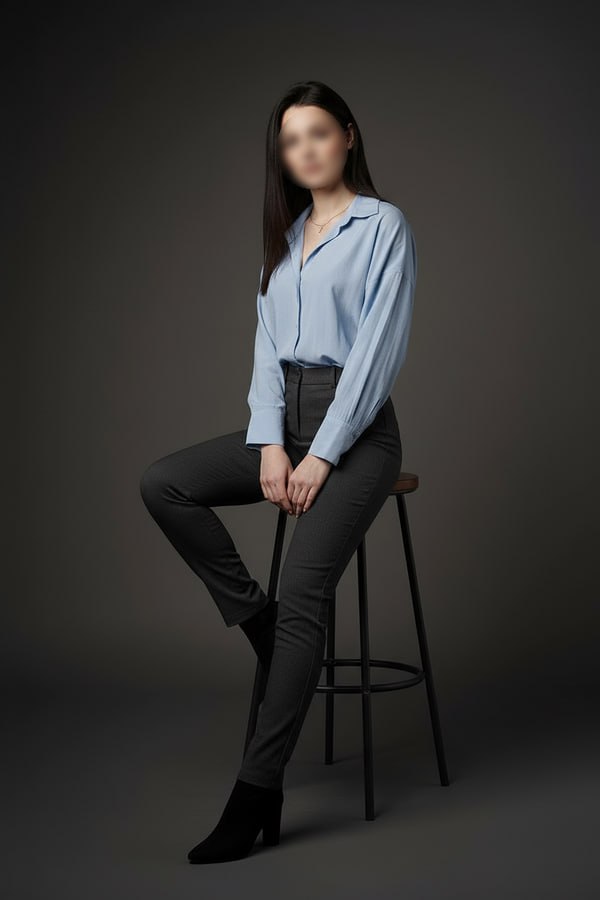 Массажистка Нимфа стройная сделает профессионально эскорт и позовет в гости в Район - Юго-Запад