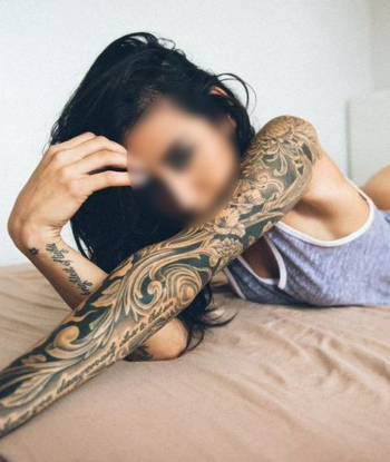 жгучая брюнетка Яна SEXSi стройная сделает качественно анальный секс и позовет в гости в Район - Юго-Запад