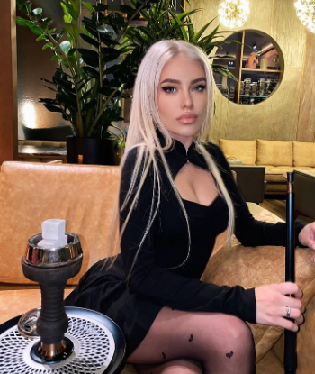 Девушка ТАТЬЯНА стройная исполнит лесби-шоу легкое и позовет в гости в Район - Центр