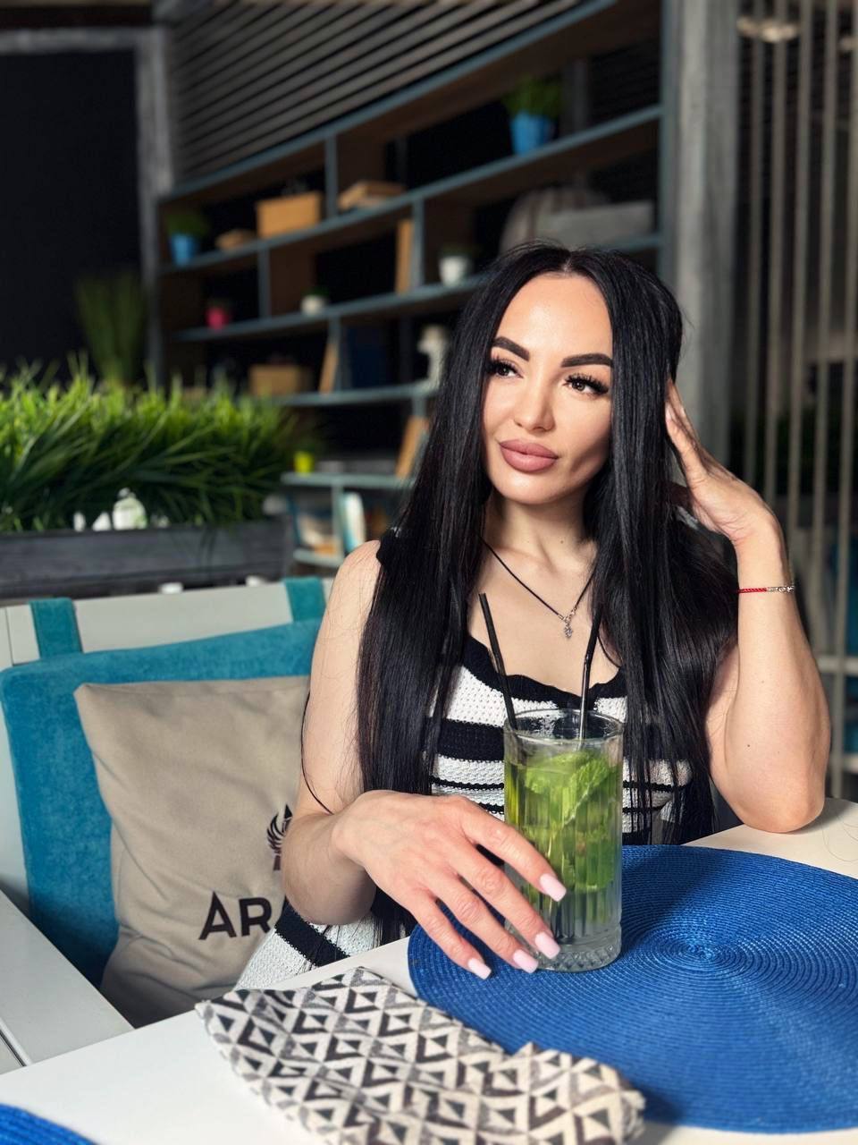 Индивидуалка МИЯ REAL PHOTO 29 лет сделает профессионально эскорт и позовет в гости