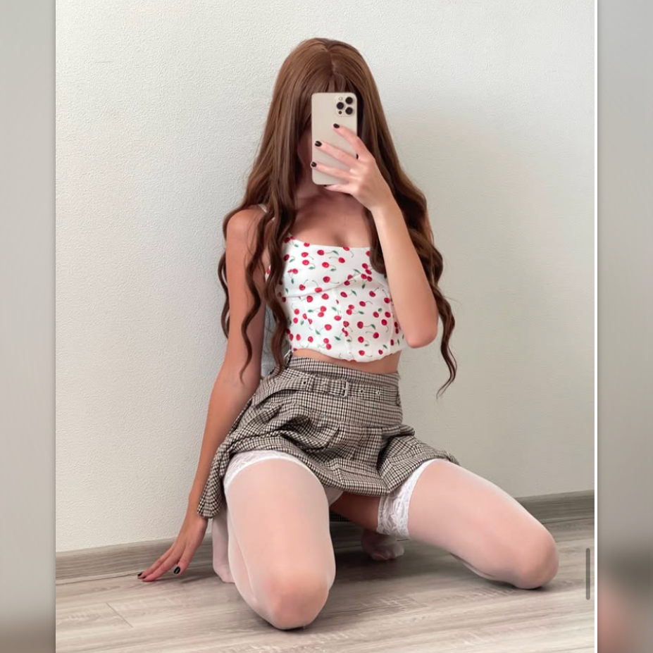 Шлюха НИКА с 2 размером груди сделает нежно фут-фетиш и позовет в гости в Район - Центр