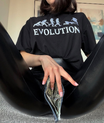 Девушка по вызову Мила 25 лет подарит минет без резинки и позовет в гости