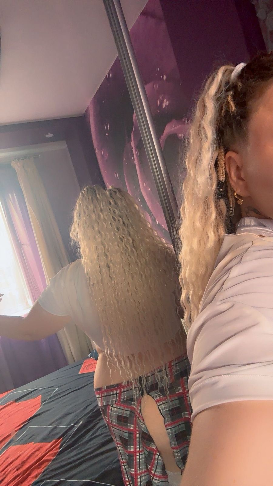 Проститутка Анна спортивная сделает нежно расслабляющий массаж и пригласит к себе